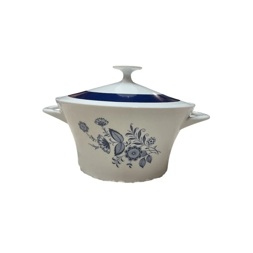 Mitterteich Bavaria Covered Casserole Dish Floral Serving Bowl Tureen Blue White